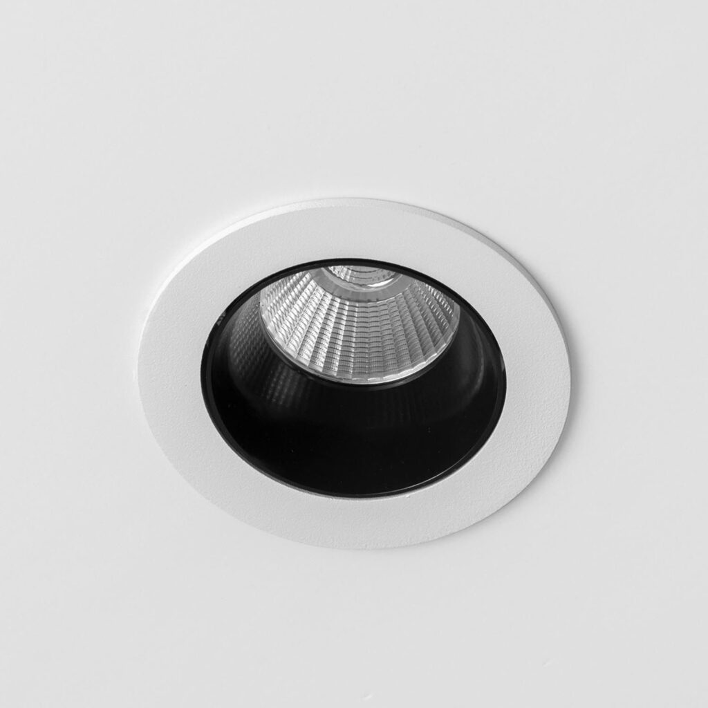 SETRA-040AM-B-N – Lighting